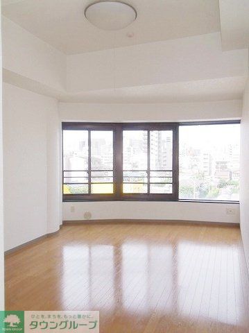 居室・リビング　お問合せはタウンハウジングまで！※現地待合わせ相談可能