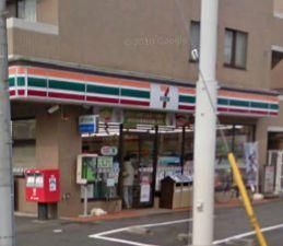 コンビニ　セブンイレブン（コンビニ）まで400m