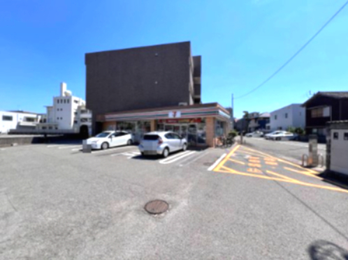 コンビニ　セブンイレブン 徳島中常三島店（コンビニ）まで386m