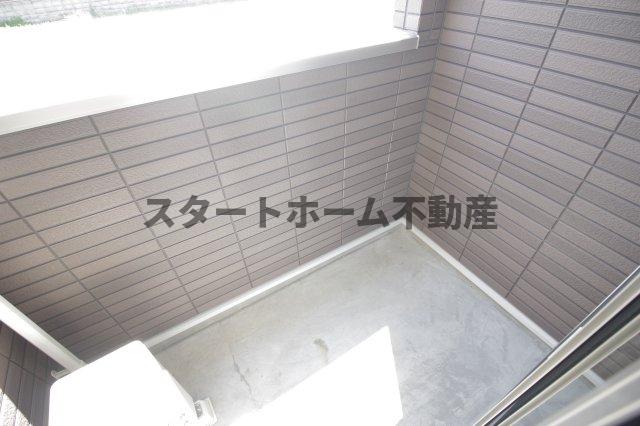 バルコニー　広々としたバルコニーです