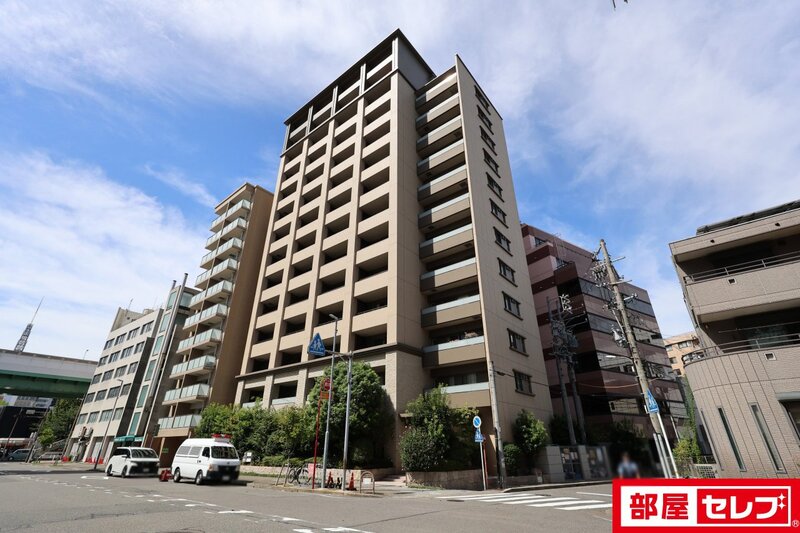 建物外観　駅近の物件です