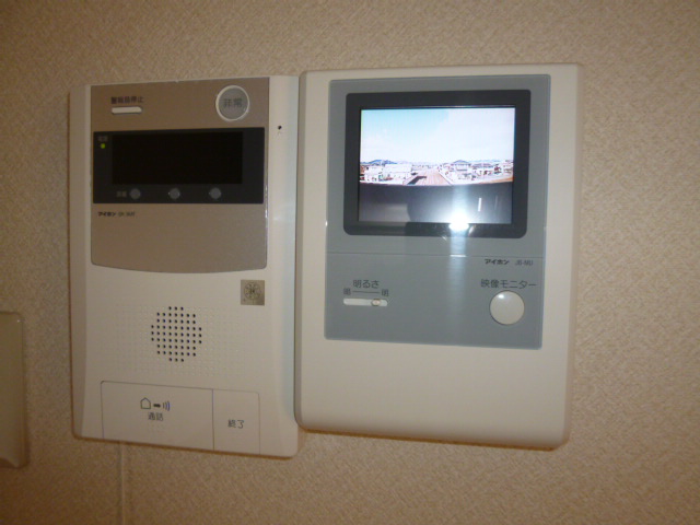 セキュリティ　モニター付きインターホン