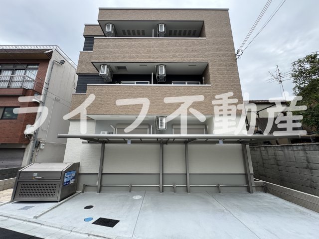 建物外観　外観は落ち着いています