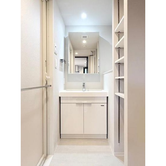 洗面設備　独立洗面台