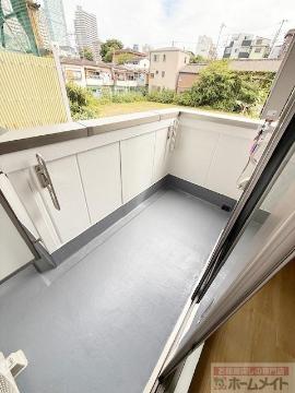 バルコニー　ベランダ