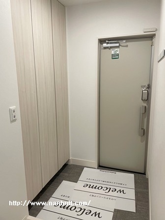 玄関　シューズボックス付き玄関