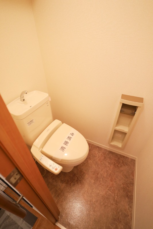 トイレ　図面と現状に相違がある場合には現状を優先