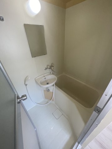 バス・シャワールーム　参考写真