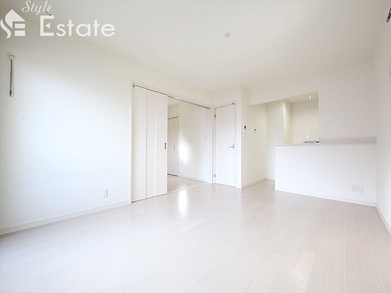 居室・リビング　内装