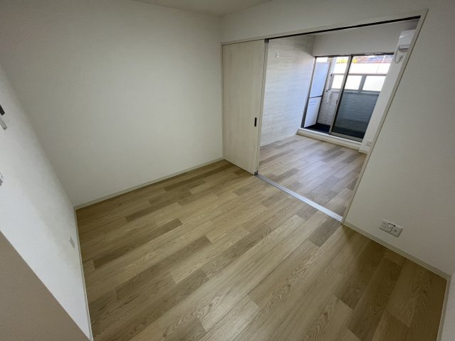 居室・リビング　こちらのリビングで趣味の時間をお楽しみください