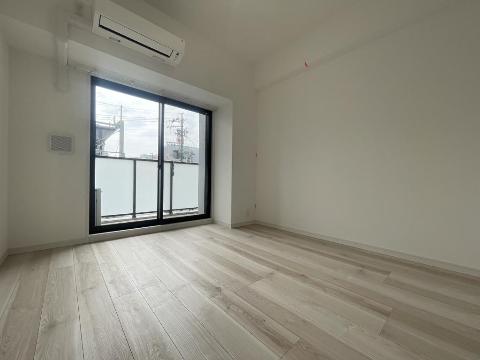 居室・リビング　寝室