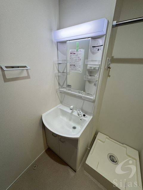 洗面設備　同仕様