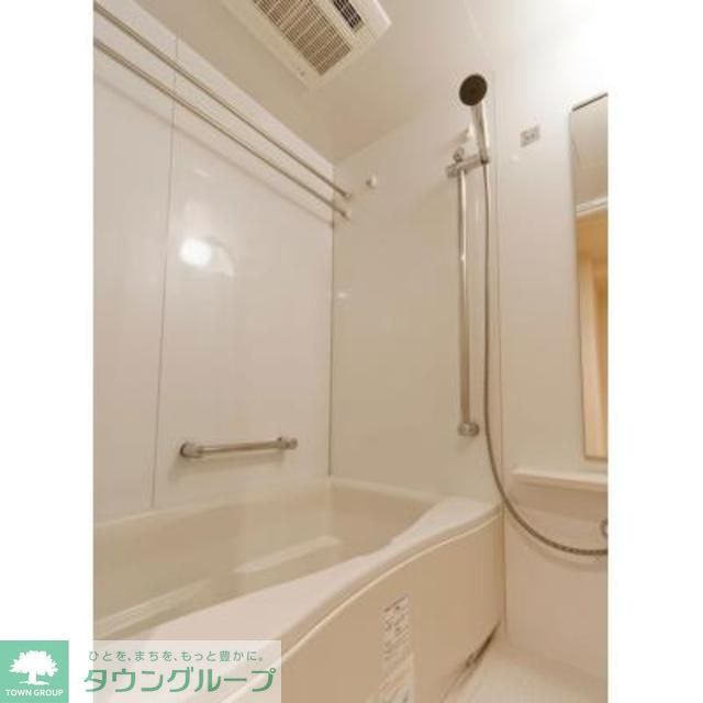 バス・シャワールーム　※写真は同タイプ住戸です。