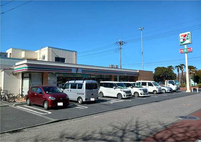 コンビニ　セブンイレブン三郷早稲田４丁目（コンビニ）まで150m