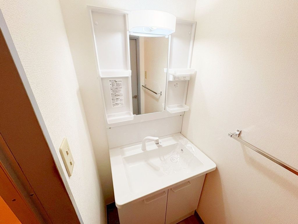 洗面設備　バス