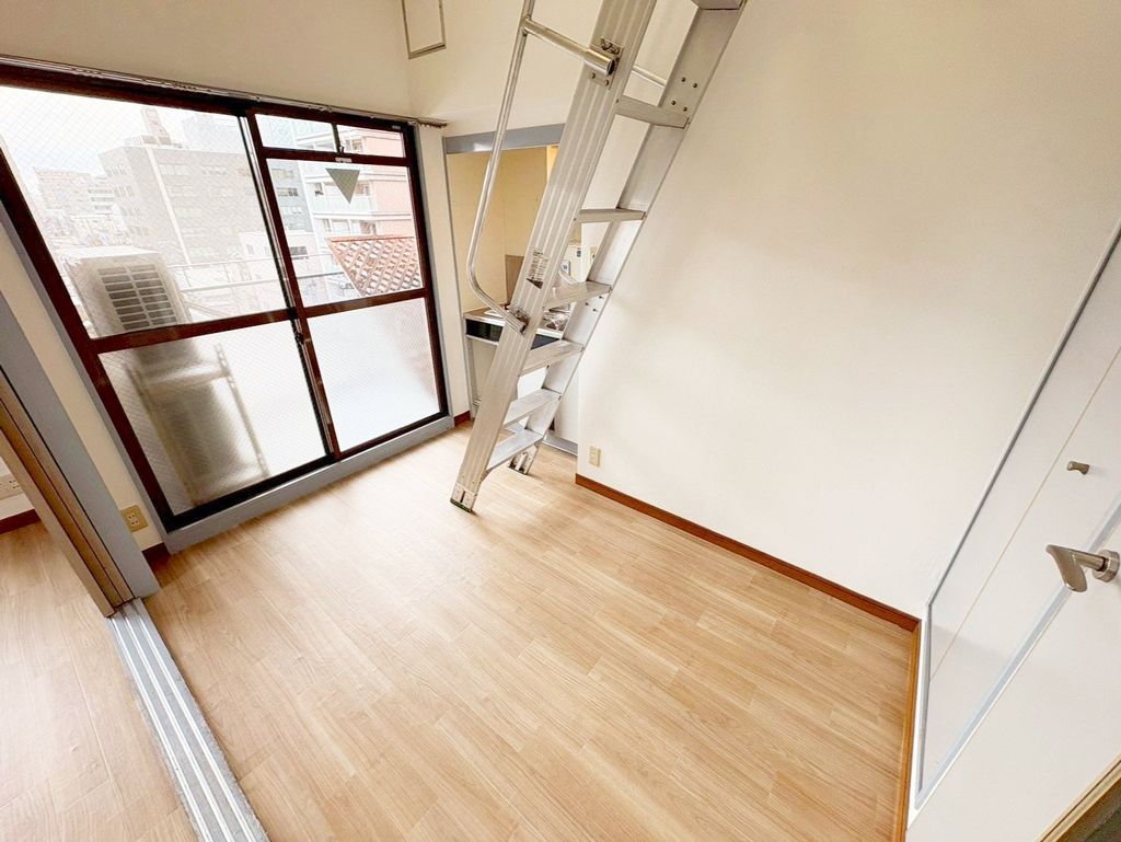 居室・リビング　バルコニー