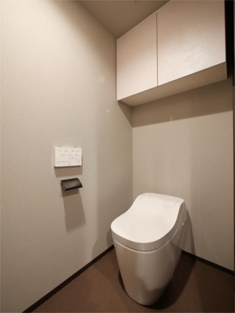 トイレ　ゆったりとした空間のトイレです