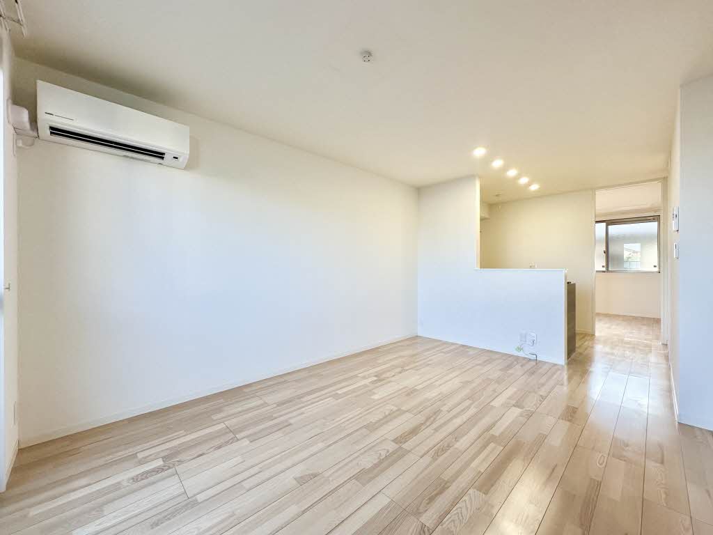 居室・リビング　13.6帖のリビング♪