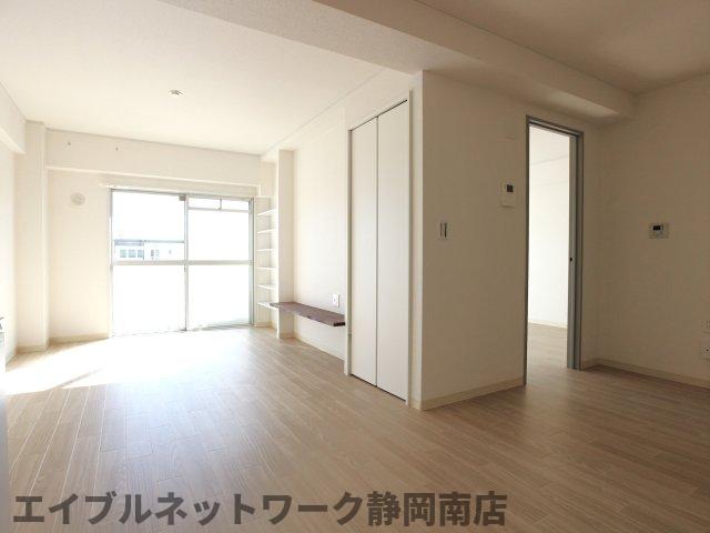 居室・リビング　ゆったり過ごせるリビングです