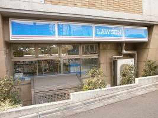コンビニ　ローソンＨ落合南長崎駅前店（コンビニ）まで342m