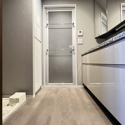 洗面設備　同仕様タイプです