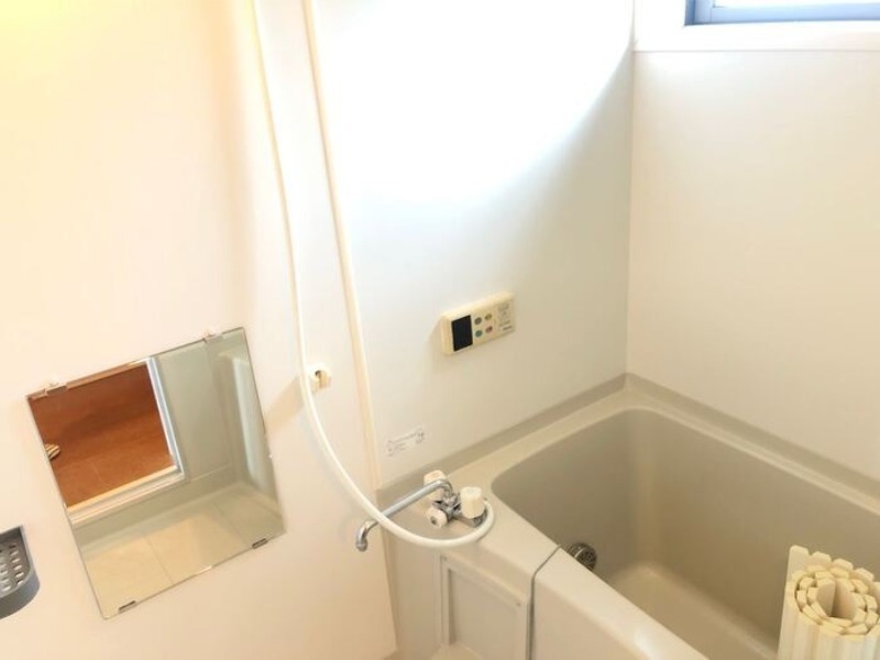 バス・シャワールーム　図面と現状に相違がある場合には現状を優先