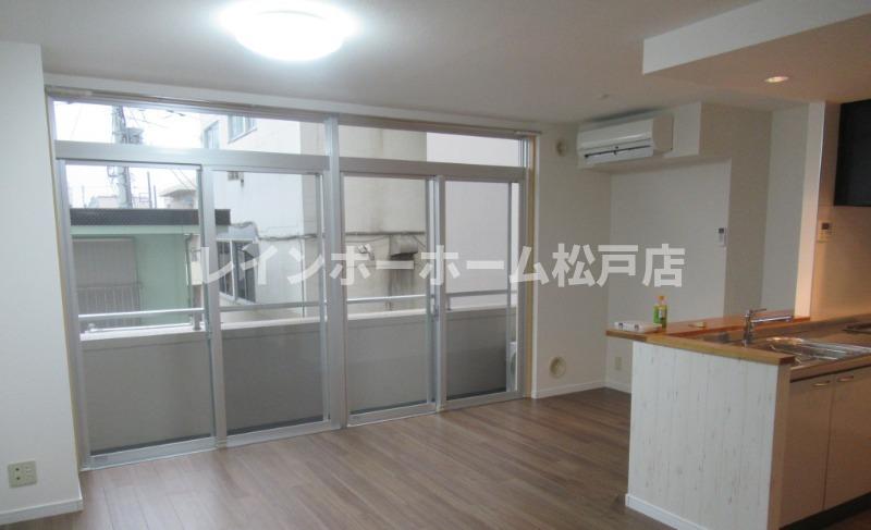 居室・リビング　ゆったりとしたリビングです