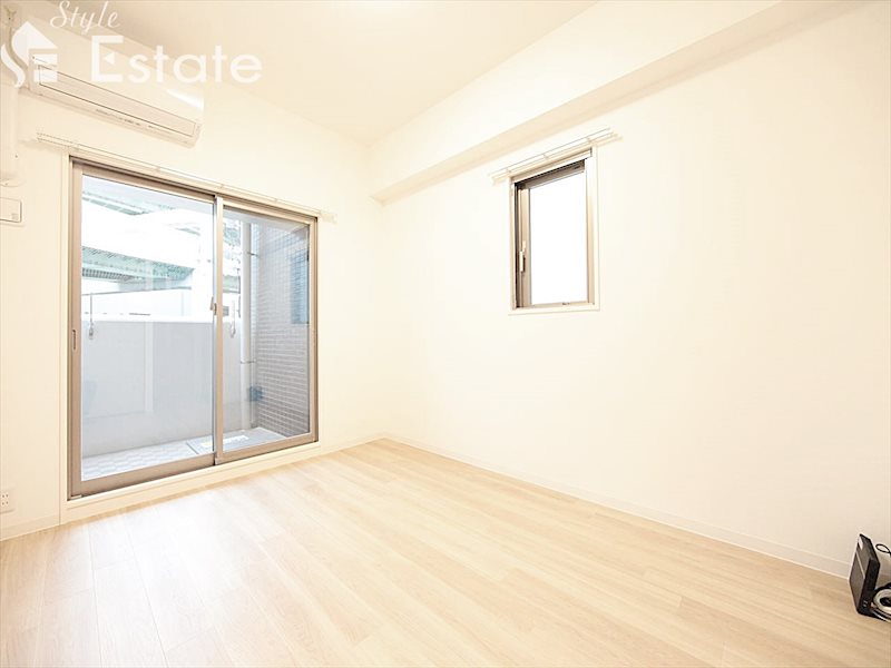 居室・リビング　内装