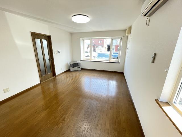 居室・リビング　リビング１