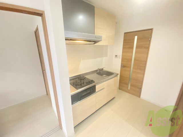 キッチン　広いシンクと調理スペースの両立を叶え効率よく調理がはかどる