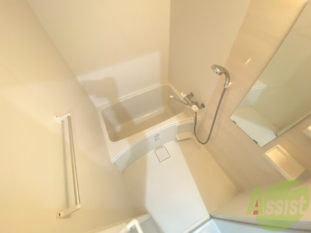 バス・シャワールーム　たっぷりのお湯に浸かりながらリフレッシュタイム