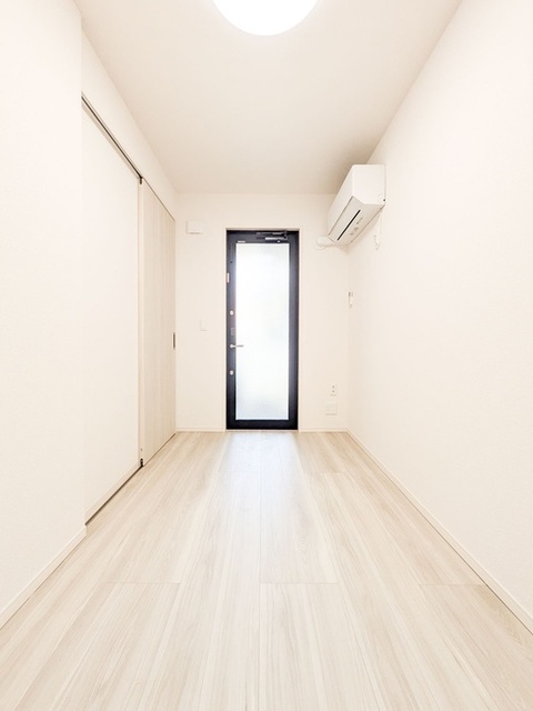 居室・リビング　洋室(4)