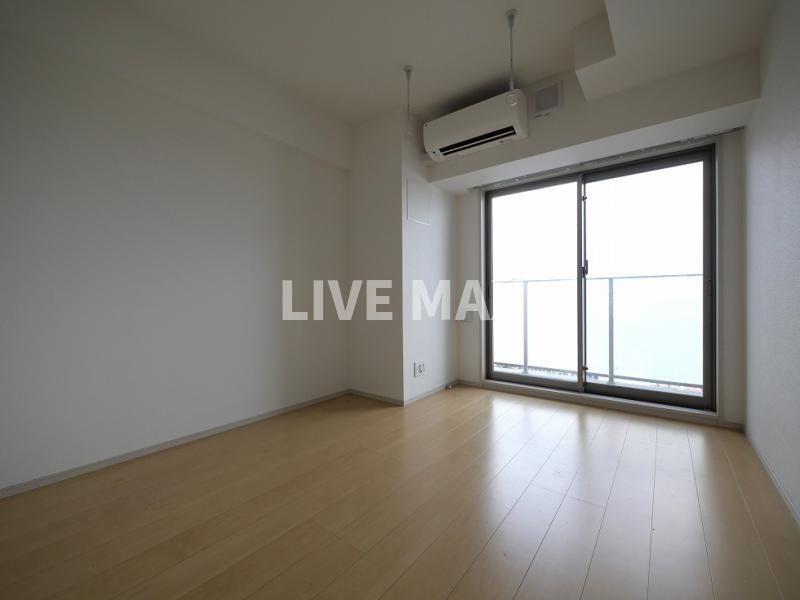 居室・リビング　別号室参考写真