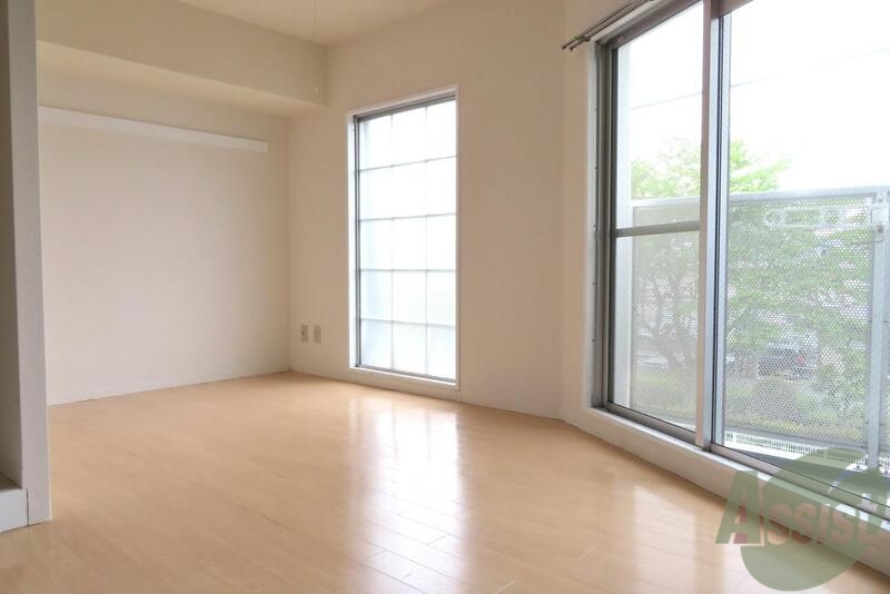 居室・リビング　北向きでも陽当りはなかなかのワンルームのお部屋です