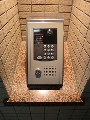 セキュリティ　オートロック※前回募集時／2014年5月の写真