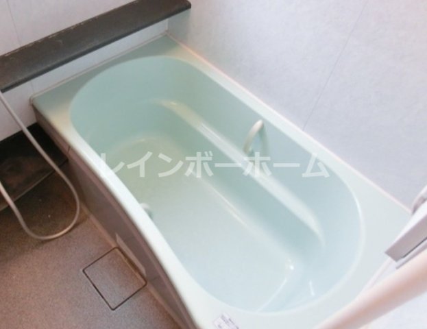 バス・シャワールーム　きれいなお風呂です