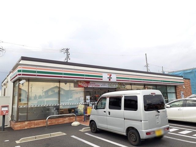 コンビニ　セブンイレブン東野町烏森店（コンビニ）まで560m