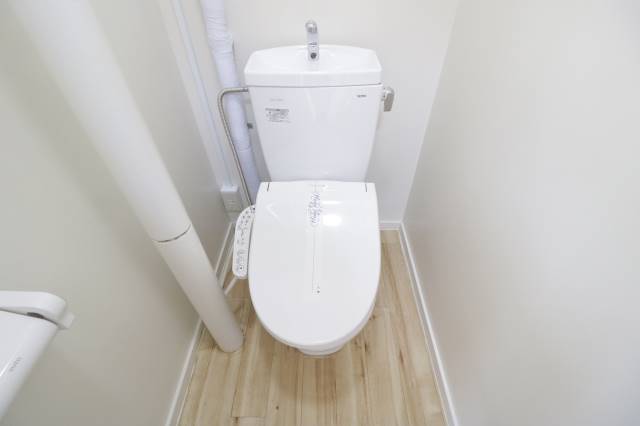 トイレ　人気設備♪シャワートイレ♪