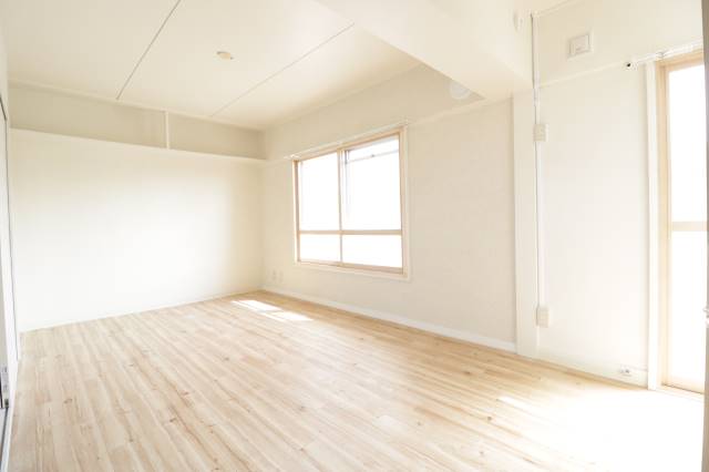 居室・リビング　明るいリビング♪