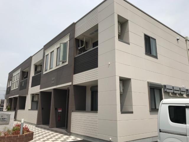 建物外観　外観写真（昼）