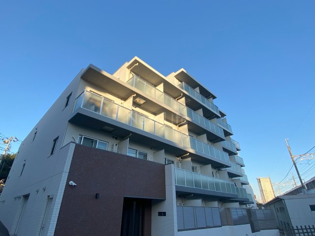 建物外観　エヌステージツキミノ