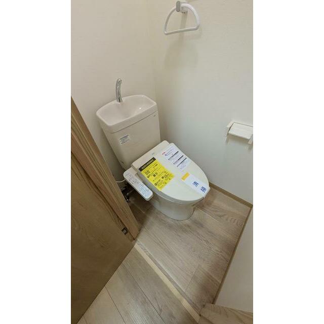 トイレ　（新設）温水洗浄機能付き