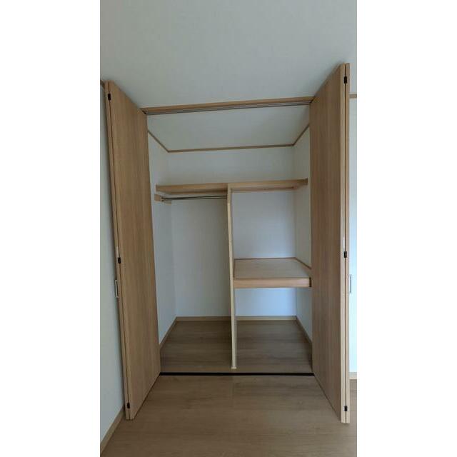 収納　クローゼット収納棚