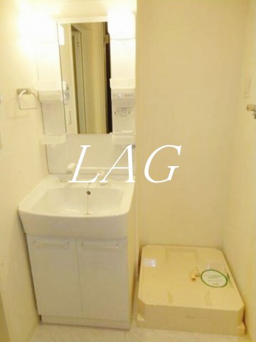 洗面設備　洗面台です。