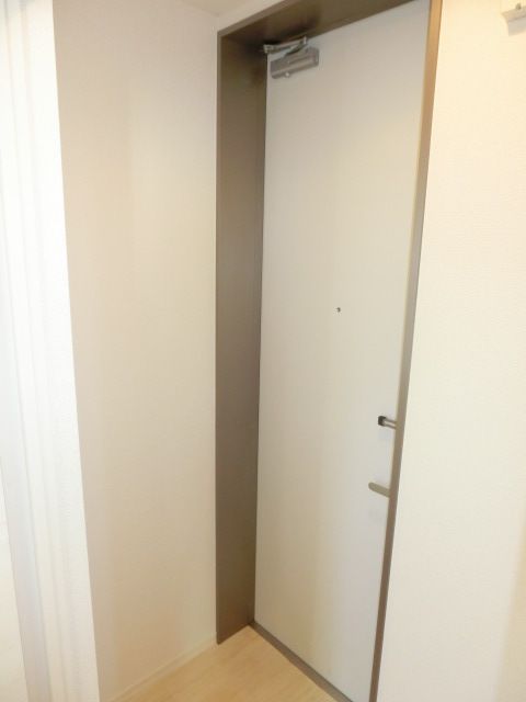 玄関　シューズBOX付きの玄関。