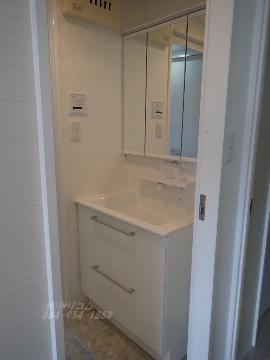 洗面設備　洗髪洗面化粧台