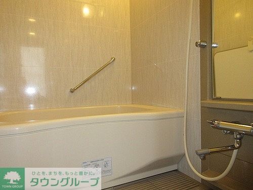 バス・シャワールーム　浴室