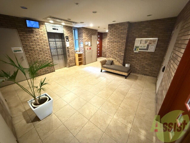 ロビー　ホテルみたいな感じがいい。