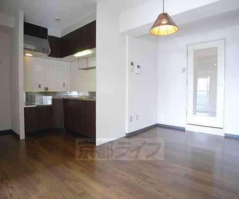 居室・リビング　シックなリビングです・