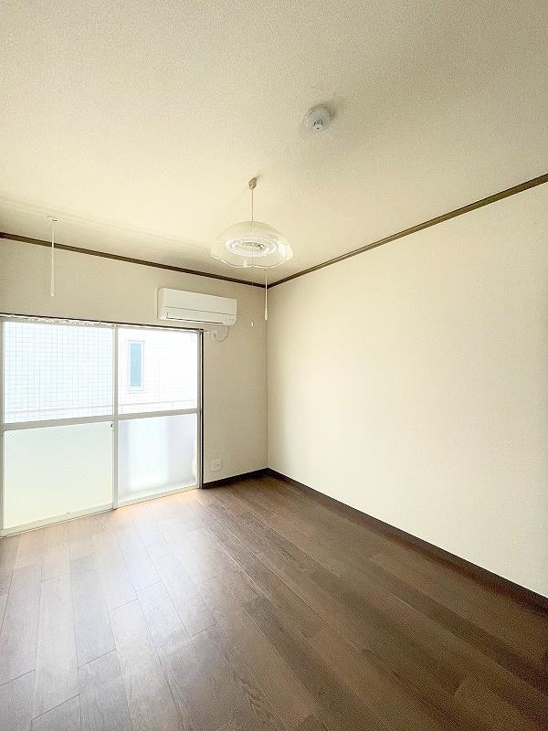 その他部屋・スペース　洋室６帖